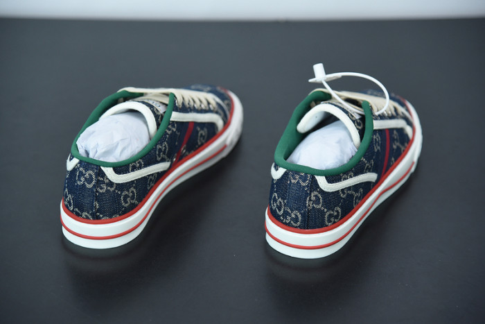gci sneaker