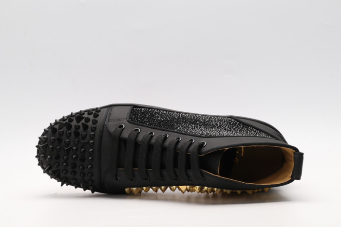 Ch**an louboutin