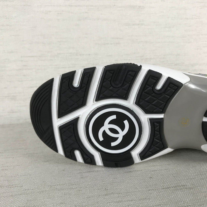 chnl sneaker