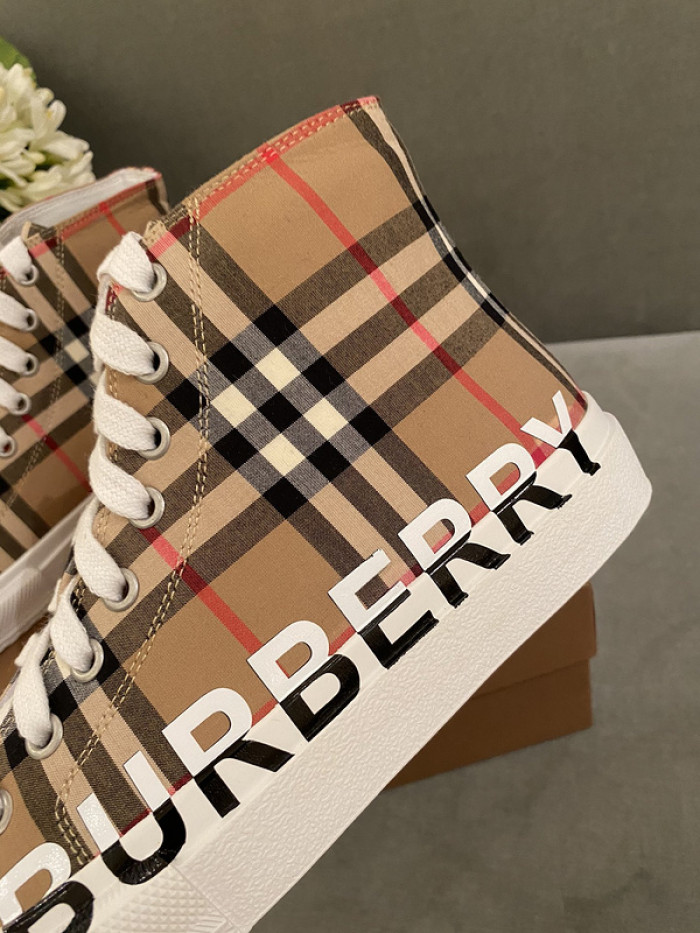 bubry sneakers