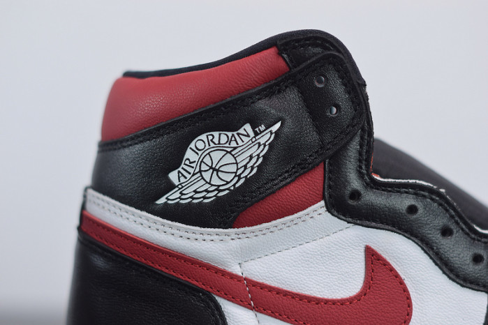 air jordan 1 retro high black gym red 555088-061