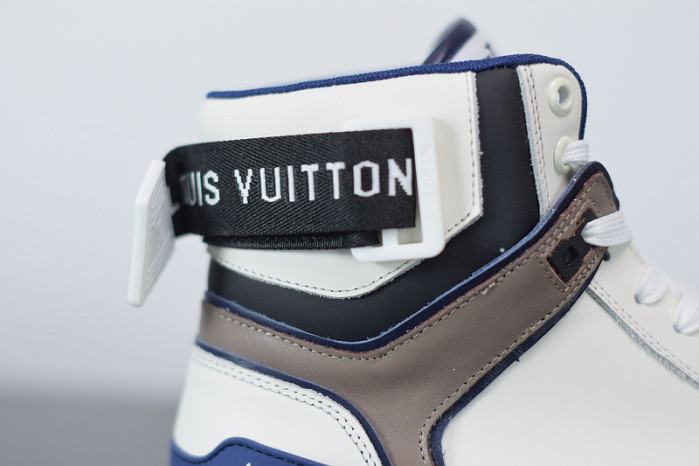 lv sneakers