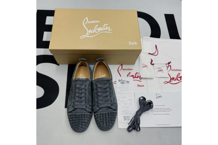 Ch**an louboutin