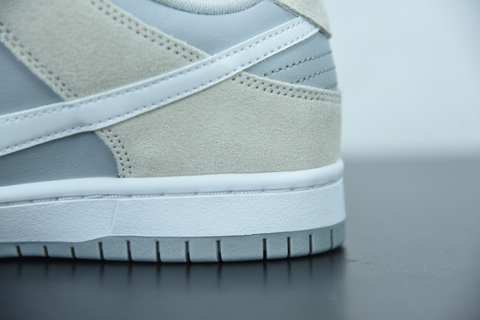 nike sb dunk low summit white wolf grey ar0778-110