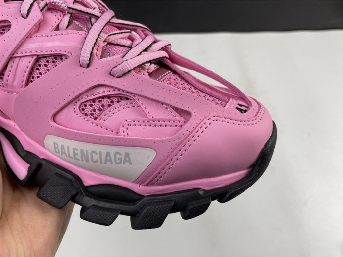 balcia track sneaker