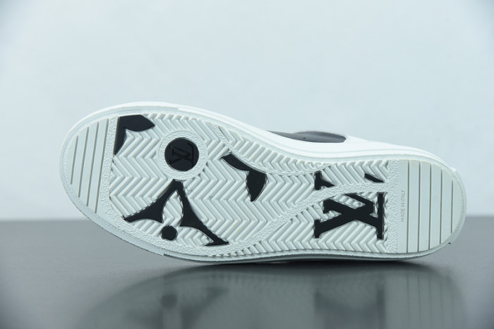 lv sneakers
