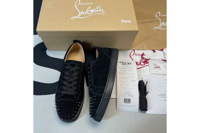 Ch**an louboutin