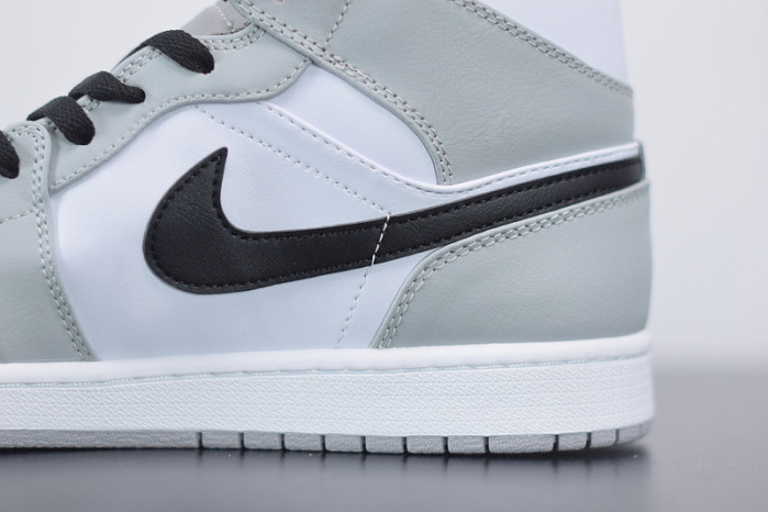 air jordan 1 mid light smoke grey 554724-092