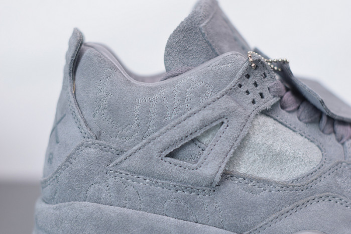 air jordan 4 retro kaws 930155-003