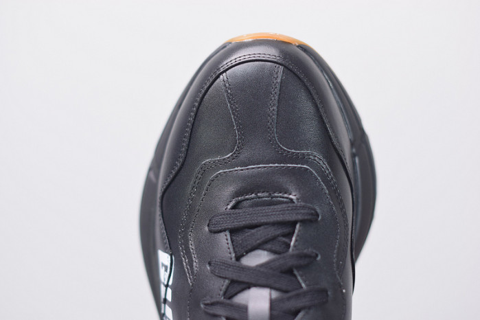 gci sneaker