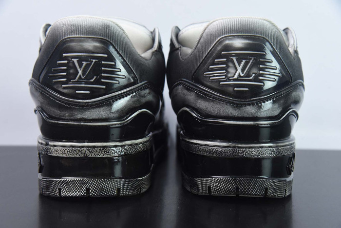 lv sneakers