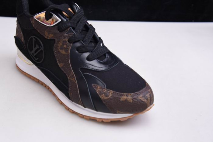 lv sneakers