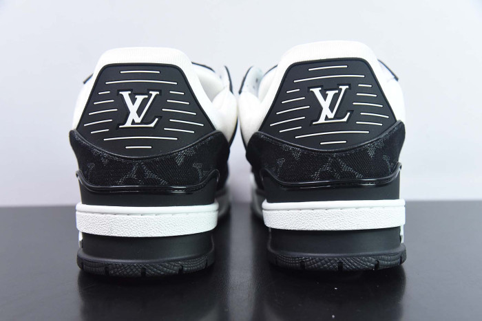 lv sneakers
