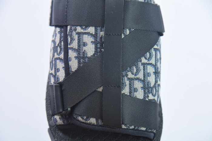 D*or alpha sandal